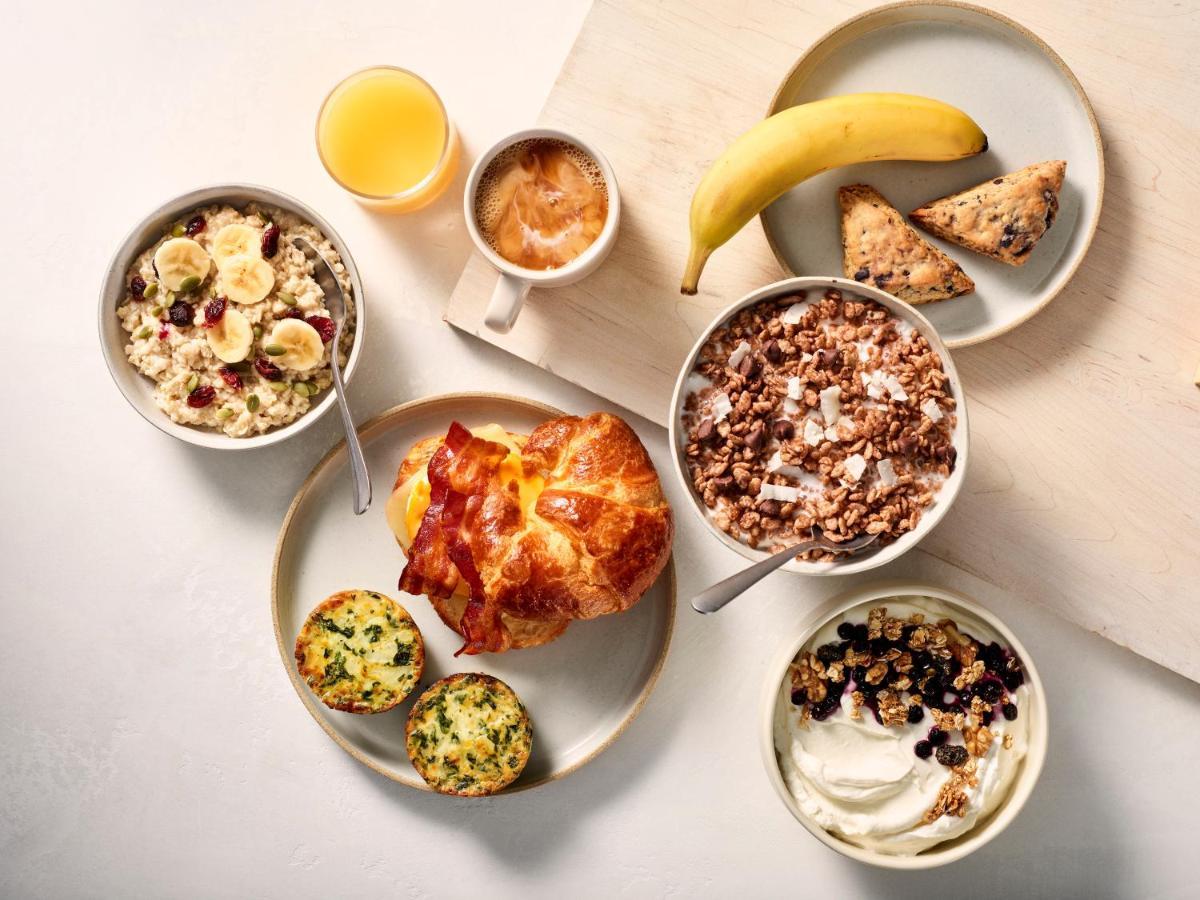 Springhill Suites Boston Пийбоди Екстериор снимка