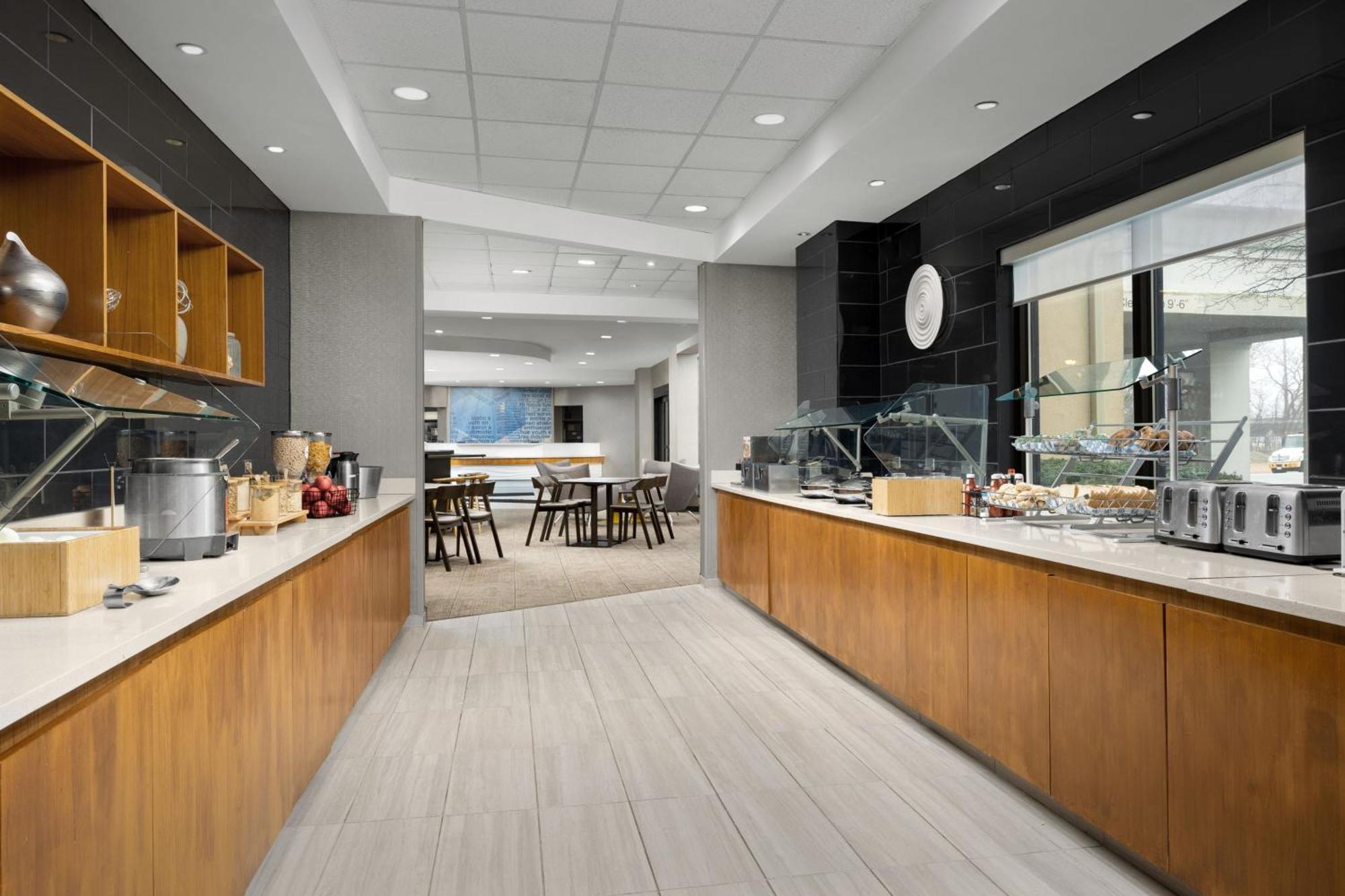 Springhill Suites Boston Пийбоди Екстериор снимка
