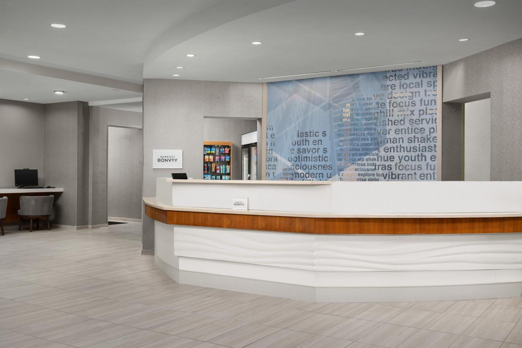Springhill Suites Boston Пийбоди Екстериор снимка