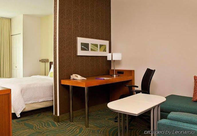 Springhill Suites Boston Пийбоди Екстериор снимка